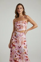 Lade das Bild in den Galerie-Viewer, Sara Linke - Mini Top mit orange Tiger Print