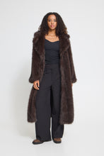 Lade das Bild in den Galerie-Viewer, ICHI - Mantel Havuza in Chocolate Brown Melange