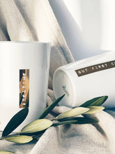 Load image into Gallery viewer, Goldscherben - Becher Tasse Gold I Bitte Lächeln