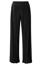 Load image into Gallery viewer, YAYA - Plissierte Hose mit elastischen Gummibund Black