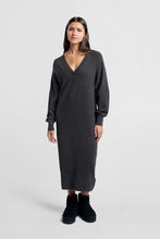 Load image into Gallery viewer, YAYA - Strickkleid mit V-Ausschnitt Anthracite Melange