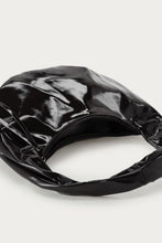 Lade das Bild in den Galerie-Viewer, My Jewellery - Tasche schwarz Lack