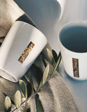 Load image into Gallery viewer, Goldscherben - Becher Tasse Gold I Bitte Lächeln