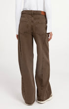 Lade das Bild in den Galerie-Viewer, YAYA - Jeans mit hohem Bund und weitem Bein (L32) in Cocoa Brown