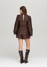 Load image into Gallery viewer, Harper & Yve - Bluse Floor Leopard Chocolate Black