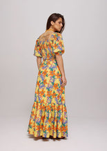 Load image into Gallery viewer, Harper & Yve - Rock Zoe Banana Flower