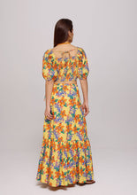 Load image into Gallery viewer, Harper & Yve - Rock Zoe Banana Flower