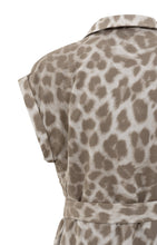 Load image into Gallery viewer, YAYA - Midikleid mit Leopardenmuster und Gürtel Milk Brown Dessin