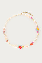 Lade das Bild in den Galerie-Viewer, MY Jewellery - Tropical Kette mit Süßwasserperlen, Muscheln und Blumen