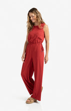 Load image into Gallery viewer, YAYA - Jumpsuit mit Kordeldetails Scarlet Sage red