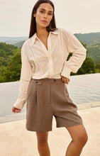 Lade das Bild in den Galerie-Viewer, YAYA - Bermuda Shorts in washed brown