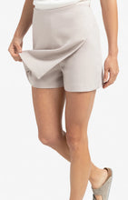 Load image into Gallery viewer, YAYA - Skort in Wickeloptik Milk Brown