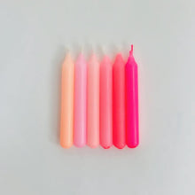Lade das Bild in den Galerie-Viewer, Dip Dye Konfetti Kerzen - Girls Geburtstag