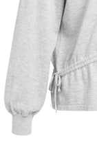 Load image into Gallery viewer, YAYA - Feinstrick Pullover mit Stehkragen und Taillenkordel in Medium Grey Melange
