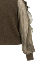 Load image into Gallery viewer, YAYA - Pullover mit Rüschenärmeln in Slate Black Brown
