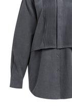 Load image into Gallery viewer, YAYA - Bluse mit Weste im Lagenlook und Plissee-Details in Hole Black
