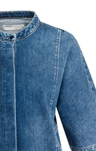 Load image into Gallery viewer, YAYA - Kurzärmelige Denimbluse in Dark Blue Denim
