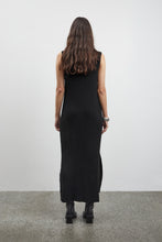 Lade das Bild in den Galerie-Viewer, ICHI- Strick Kleid Camas Black (EcoVero)
