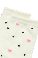 Lade das Bild in den Galerie-Viewer, ICHI - Love Socken Cloud Dancer mit Herzchen
