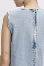 Load image into Gallery viewer, ICHI - Jeans Top Armios in light blue washed
