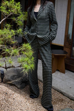 Lade das Bild in den Galerie-Viewer, ICHI - Hose Kate in Rifle Green Check
