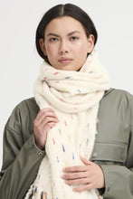 Lade das Bild in den Galerie-Viewer, ICHI - Schal Laere in Almond Milk Creme
