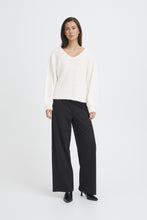 Lade das Bild in den Galerie-Viewer, ICHI - Strickpullover Dabria in Cloud Dancer
