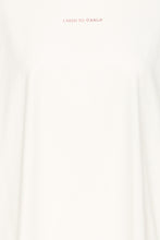 Lade das Bild in den Galerie-Viewer, ICHI - Oversize Shirt Kamille DANCE
