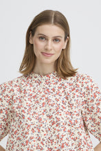 Lade das Bild in den Galerie-Viewer, ICHI - Bluse Qwina in teaberry small flower
