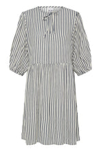 Load image into Gallery viewer, ICHI - Kleid Marrakech in Totale Eclipse Stripe
