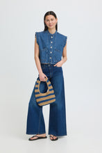 Load image into Gallery viewer, ICHI - Weste Palou in  Washed Dark Blue
