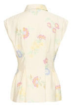 Lade das Bild in den Galerie-Viewer, ICHI - Bluse Ginni in Cross Stitch Flowers
