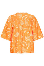 Load image into Gallery viewer, ICHI - Bluse Falura in Orange Fruit Print

