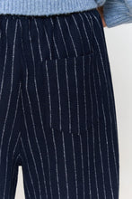 Lade das Bild in den Galerie-Viewer, 24colors - Hose aus Wollstoff dunkelblau Nadelstreifen
