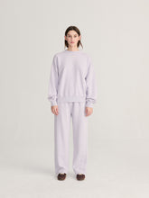 Lade das Bild in den Galerie-Viewer, BOBO Choses - Ease Sweater in lavender
