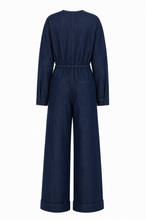 Lade das Bild in den Galerie-Viewer, FRNCH - Jumpsuit Pohang in Gris Nadelstreifen
