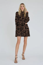 Lade das Bild in den Galerie-Viewer, A-View - Kleid Dranila in Rush (mit Unterkleid)
