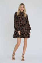Lade das Bild in den Galerie-Viewer, A-View - Kleid Dranila in Rush (mit Unterkleid)
