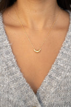 Load image into Gallery viewer, My Jewellery - Necklace with croissant pendant
