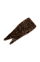 Load image into Gallery viewer, YAYA - Schal aus Fellimitat mit Leopardenmuster in Cocoa Brown Dessin
