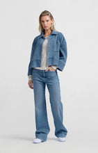 Lade das Bild in den Galerie-Viewer, YAYA - Jeansjacke Oversize Blue denim
