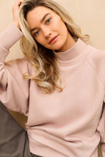 Lade das Bild in den Galerie-Viewer, YAYA - Sweatshirt mit gerippten Kragen in Shadow Gray Pink
