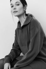 Lade das Bild in den Galerie-Viewer, YAYA - Strickkleid mit Reißverschluss Anthracite Melange
