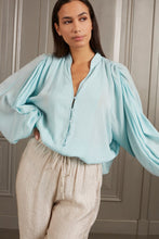 Load image into Gallery viewer, YAYA - Oversize Bluse Sea Angel Blue
