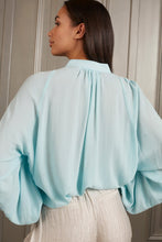 Load image into Gallery viewer, YAYA - Oversize Bluse Sea Angel Blue
