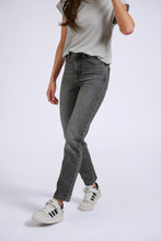 Lade das Bild in den Galerie-Viewer, YAYA - Jeans High Waist Dark Grey Denim
