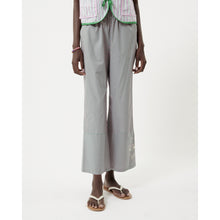 Load image into Gallery viewer, FRNCH Paris - Hose Rose Vert mit Stickerei
