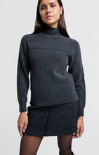 Lade das Bild in den Galerie-Viewer, YAYA - Pullover mit Ziernaht Dark Anthracite Melange
