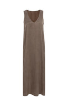 Lade das Bild in den Galerie-Viewer, YAYA- Kleid in Knitteroptik in Washed brown
