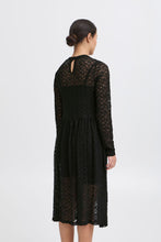 Lade das Bild in den Galerie-Viewer, ICHI - Kleid Lacey Black
